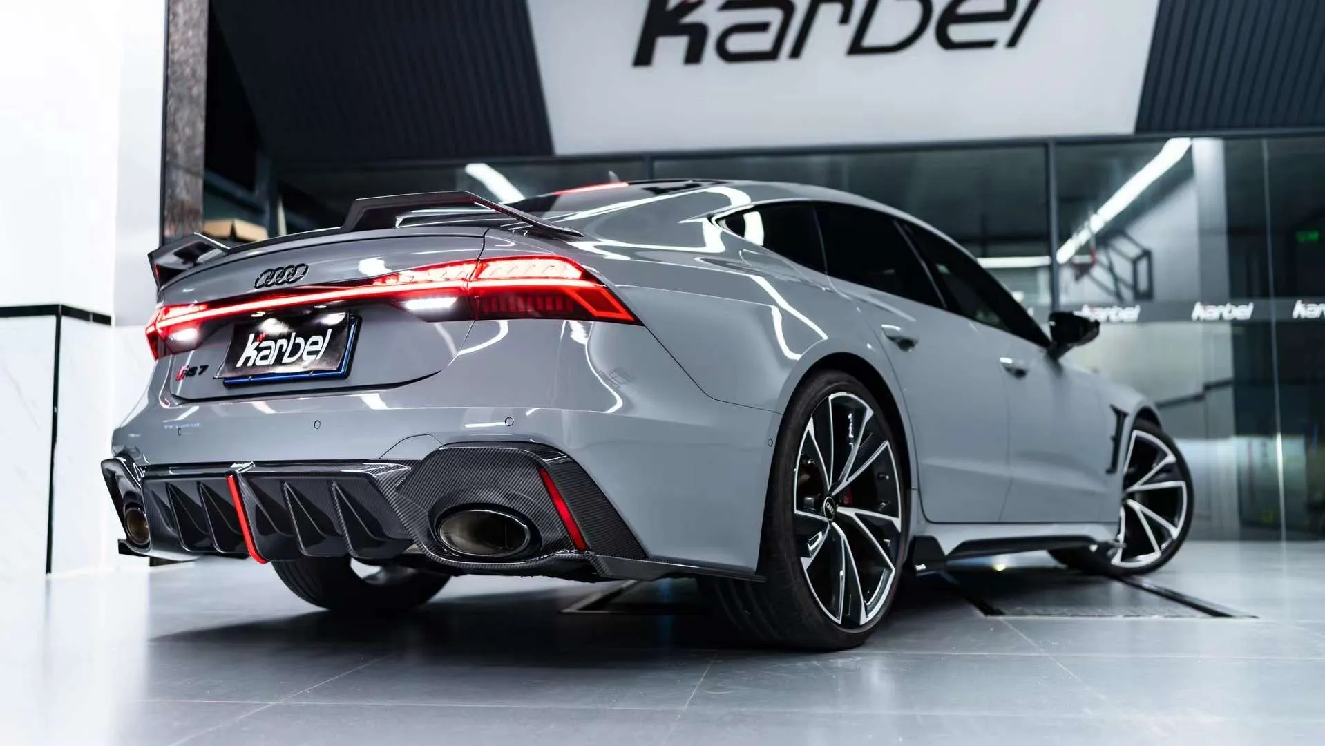 Karbel Carbon Fiber Side Skirts for Audi RS7 RS6 C8 2020-ON