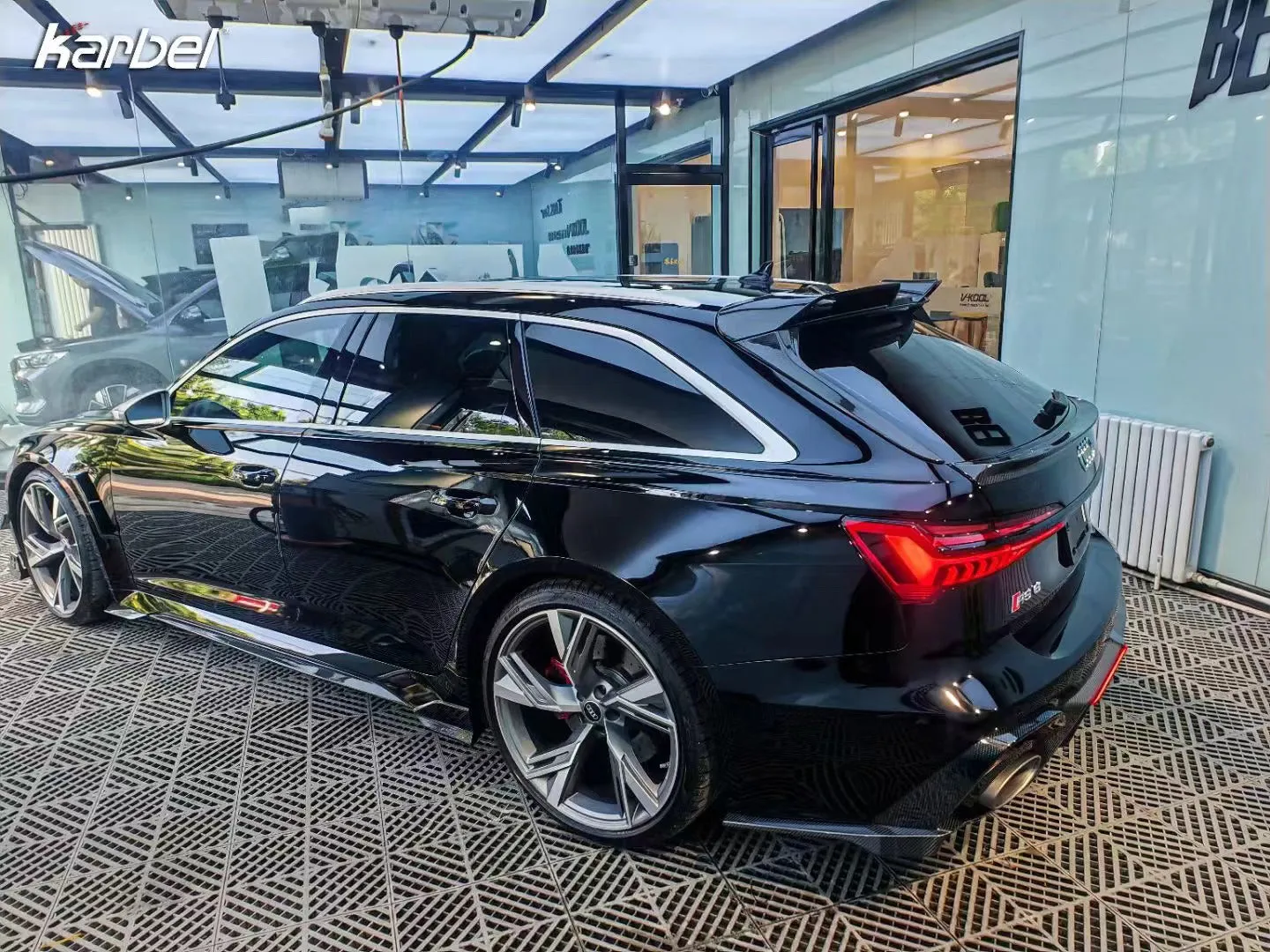 Karbel Carbon Fiber Side Skirts for Audi RS7 RS6 C8 2020-ON